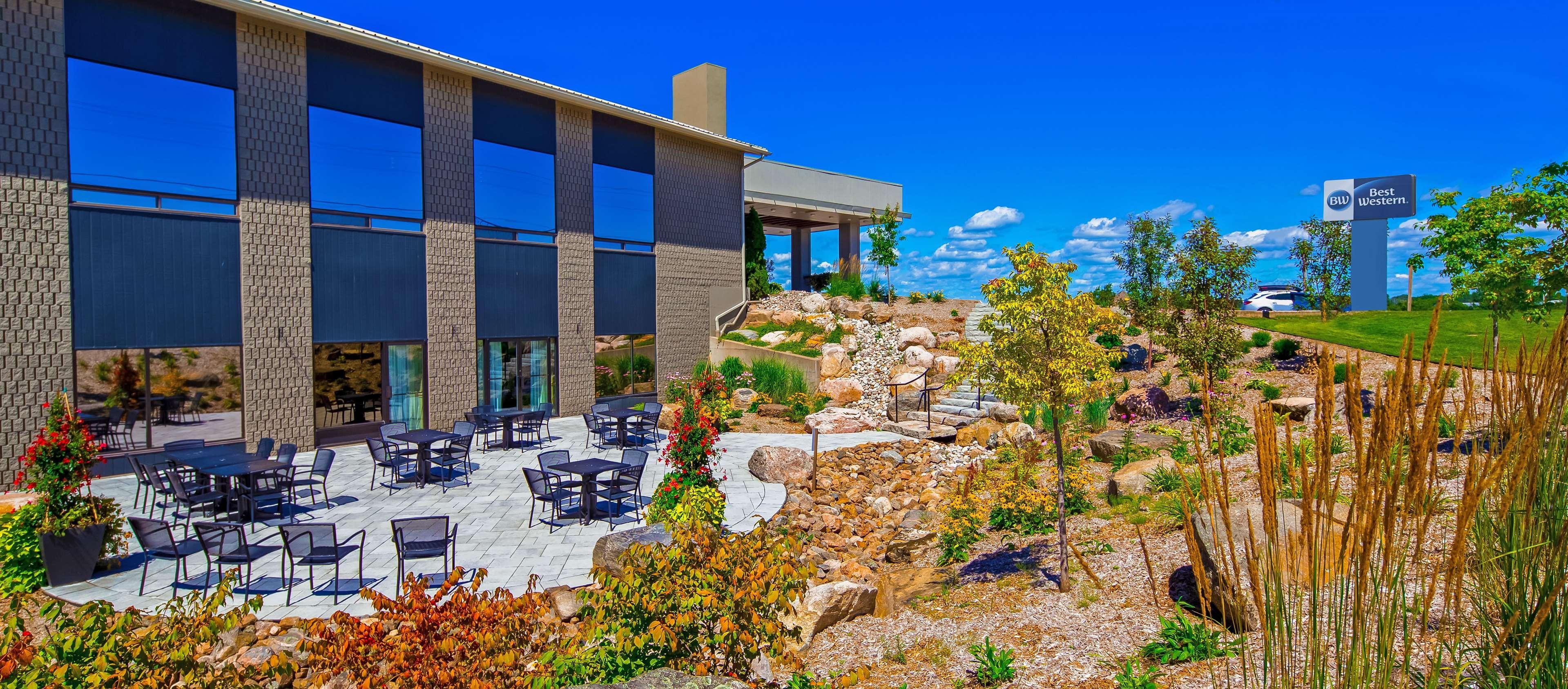 Best Western Pembroke Inn&Conference Centre Exterior foto