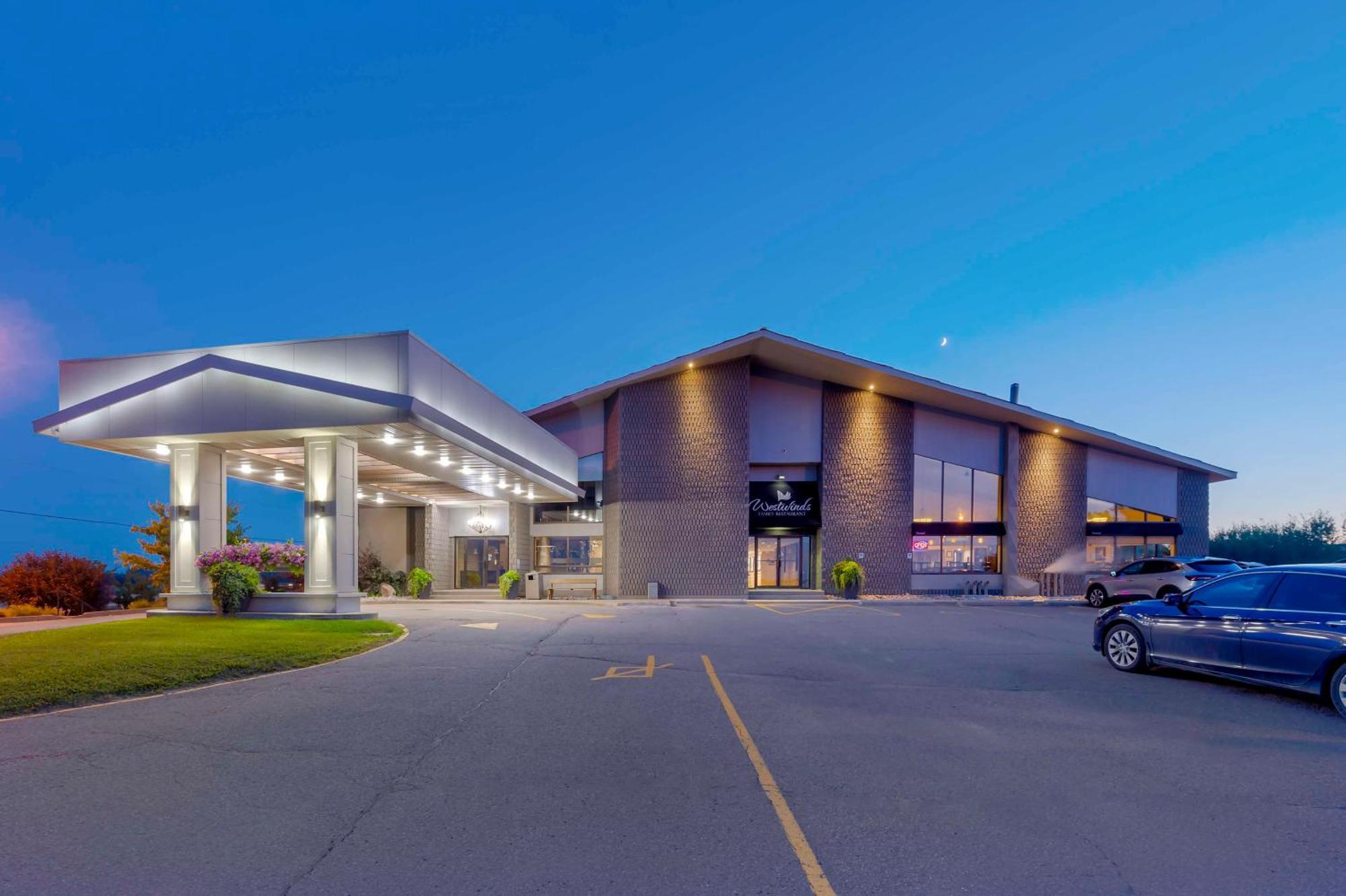 Best Western Pembroke Inn&Conference Centre Exterior foto